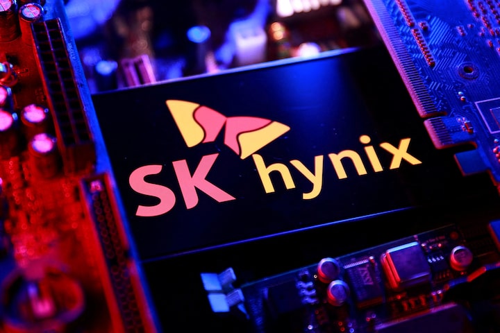 SK Hynix wins investor backing for massive US listing