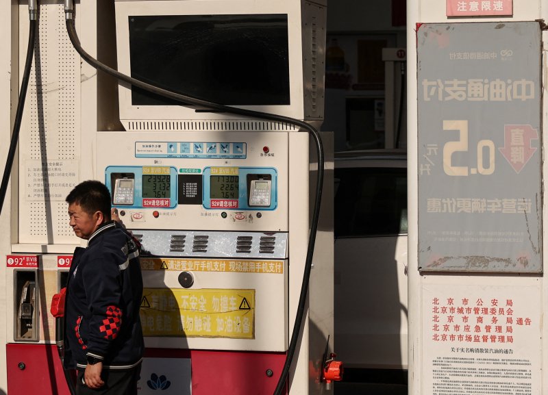 China to decrease gasoline and diesel retail prices
