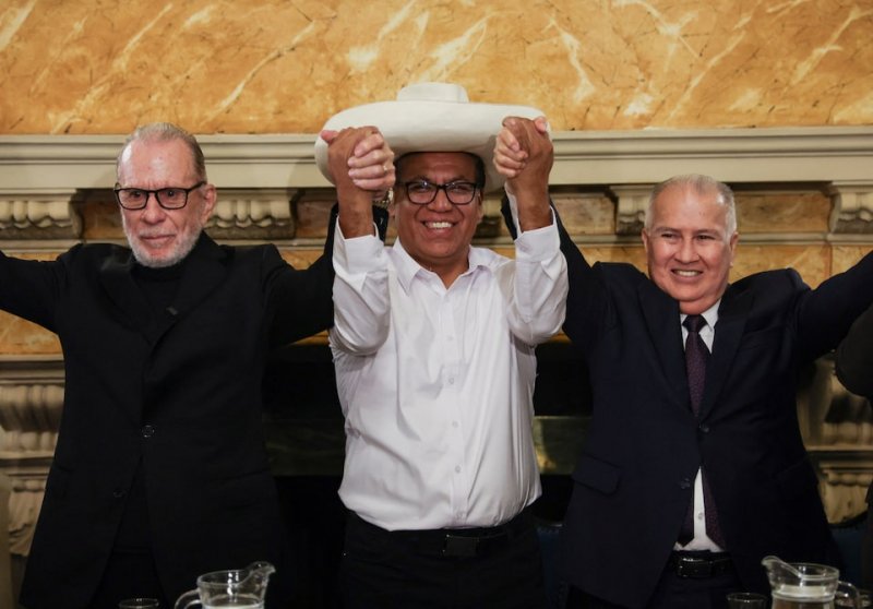 Leftist Sanchez gains traction ahead of Peru runoff vote, Ipsos poll shows 