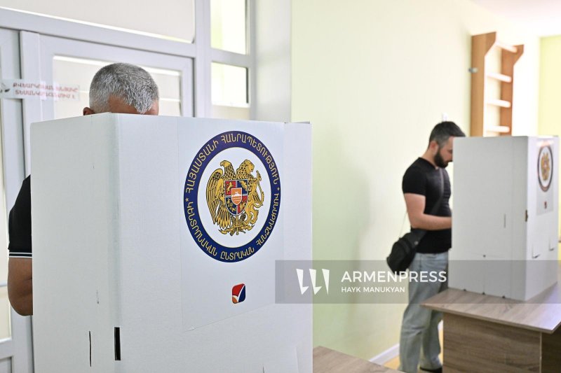 Fake bomb threats target voters in Armenia parliamentary race