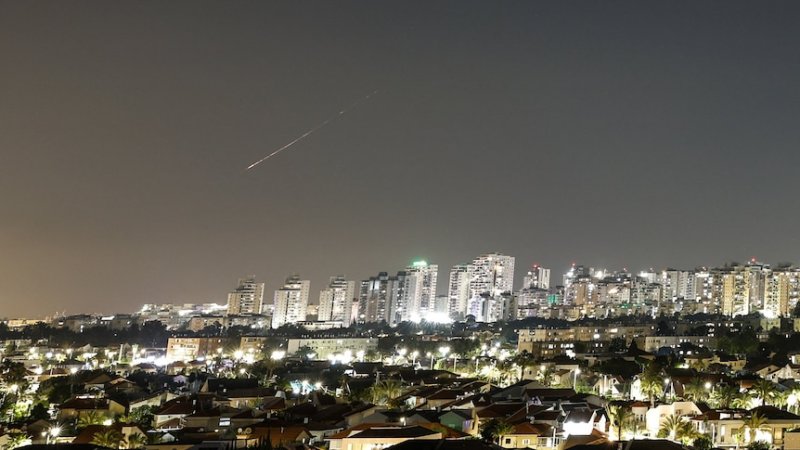  WATCH:  Iran's IRGC releases footage of its latest missile launches against Israel