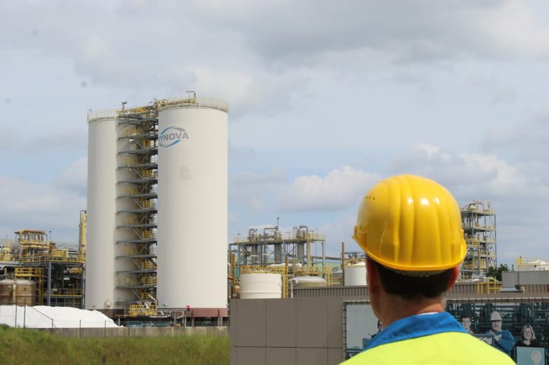 China flood of chemicals pushes EU industry to the brink