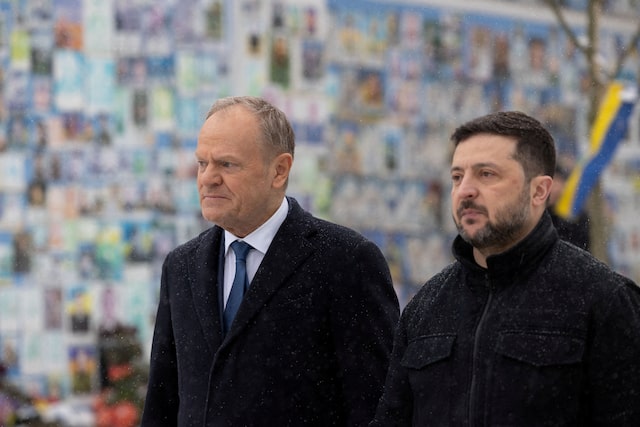 Poland's Tusk seeks calm and dialogue with Ukraine in row over army unit 