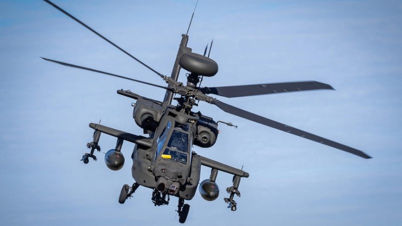 US military helicopter crashes near Strait of Hormuz