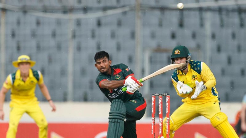 Mosaddek’s unbeaten 86 lifts Bangladesh to 284-8 vs Australia