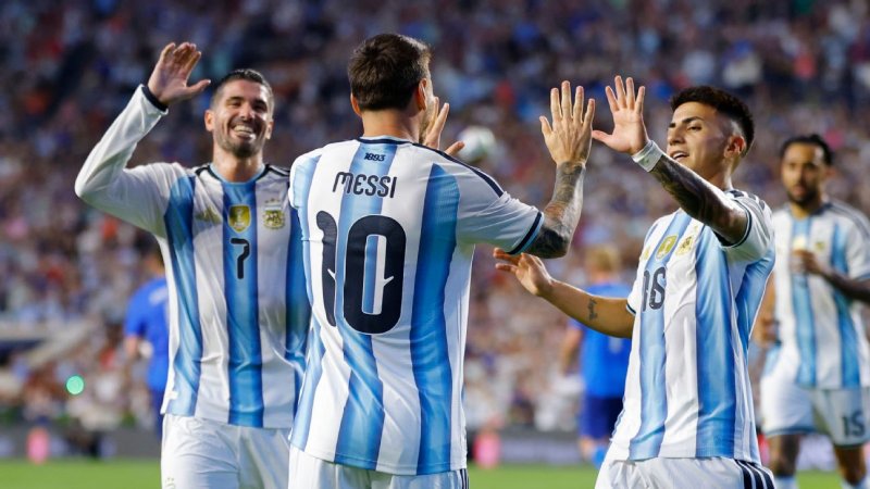 Messi scores on return as Argentina eye World Cup glory -  VIDEO 