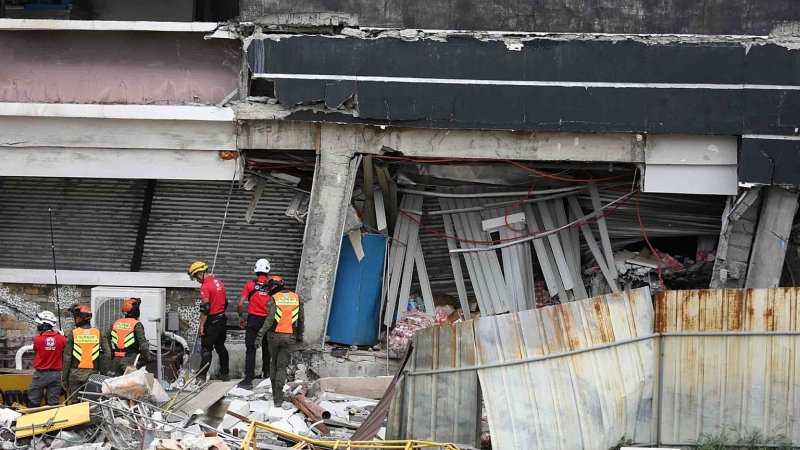 Rescue operations underway in Mindanao following devastating earthquake -  VIDEO 