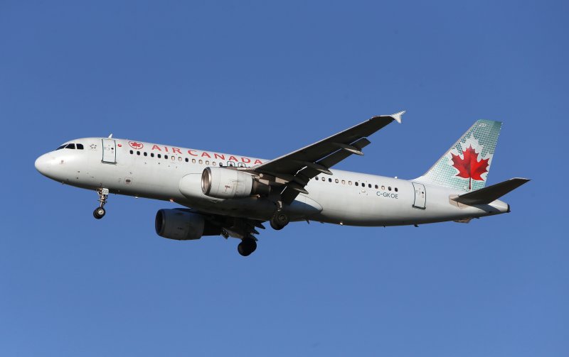 Air Canada extends Tel Aviv, Dubai flight suspension