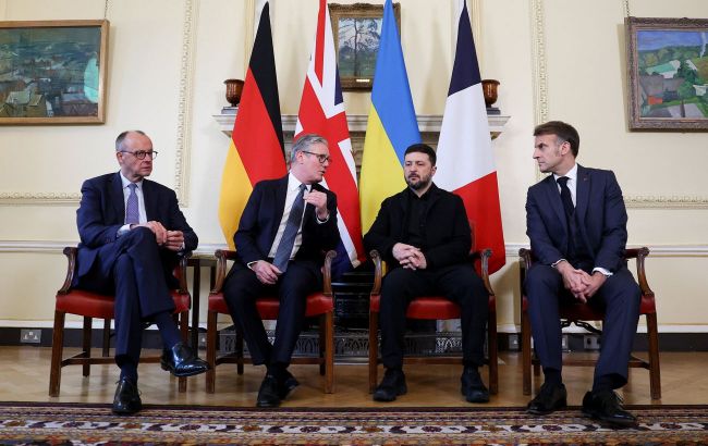 UK, France, and Germany hand peace demands to Russia