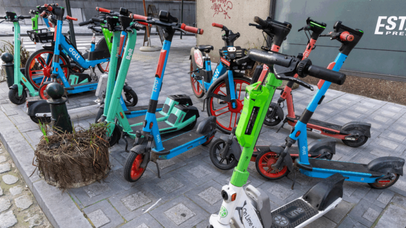 Why is Brussels banning shared E-Scooters by 2027?