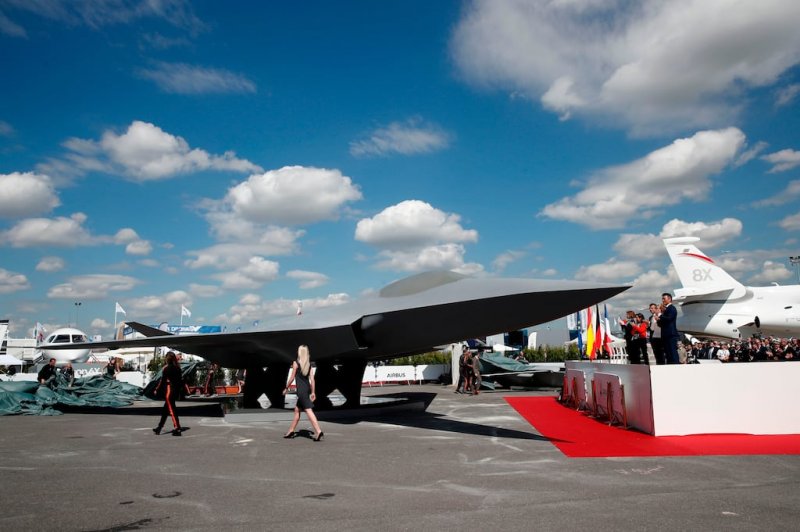 EU army dream collapses as Franco-German jet fighter project fails -  VIDEO 