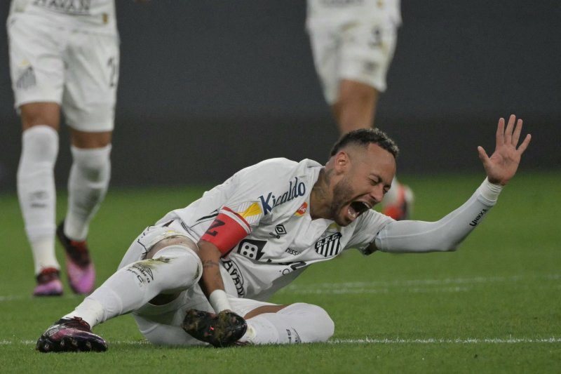 Is Neymar playing in the World Cup? Injury update and schedule