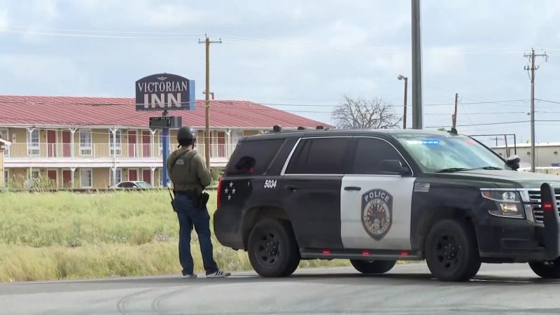 Texas shooting rampage leaves 1 dead, 11 injured -  VIDEO 