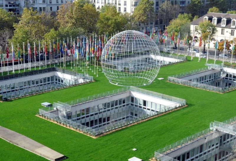 Azerbaijan sends delegation to UNESCO meetings in Paris