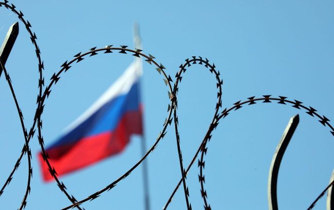One EU nation blocks new anti-Russian sanctions package