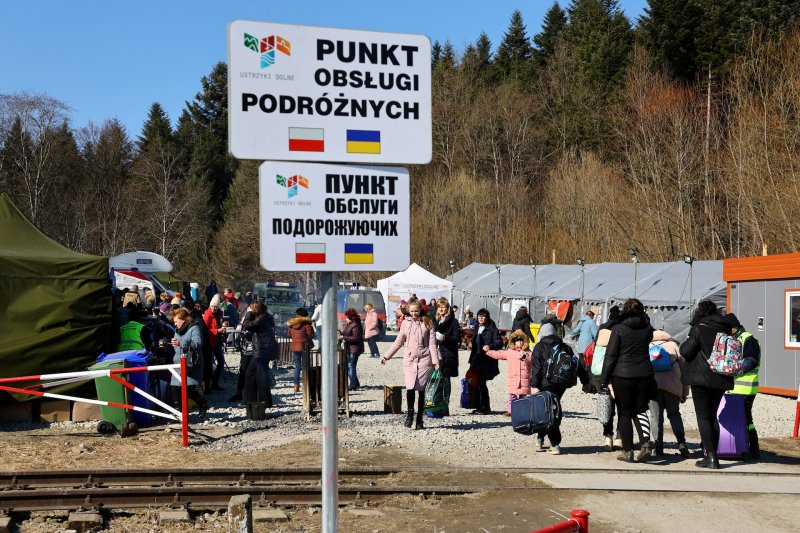 Von der Leyen seeks tighter EU rules for Ukrainian refugees