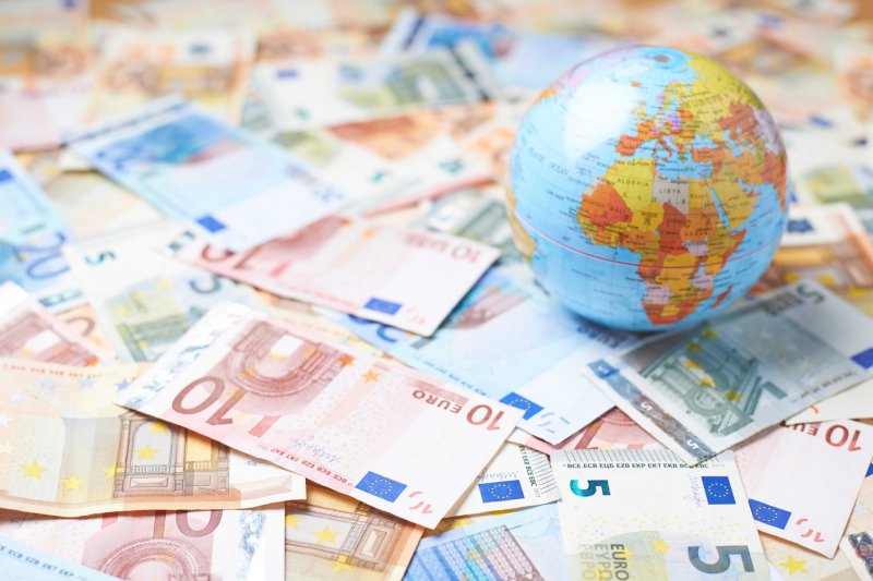 How will the world's largest economies change by 2030?