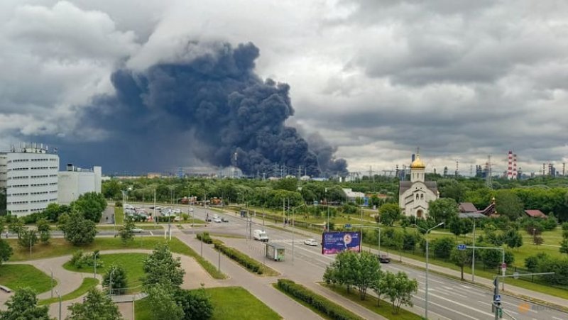 Ukraine strikes Moscow oil refinery, exposing Russia’s energy vulnerability  