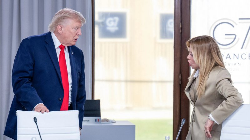 Did Trump really say Giorgia Meloni begged him for a photo at the G7 Summit?