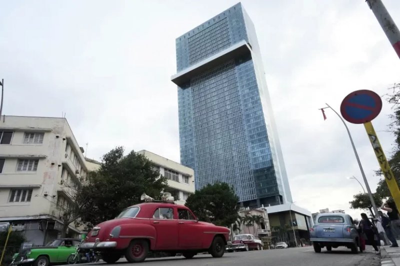 U.S. sanctions force hotel operators to leave Cuba