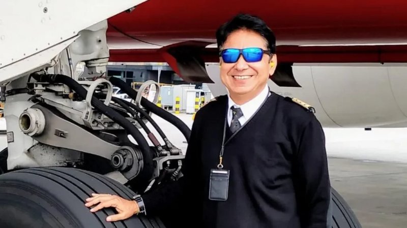 Air India crash pilot's father vows to defend son's reputation