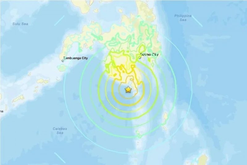 Earthquake of magnitude 7.8 strikes off southern Philippines, tsunami warnings issued 