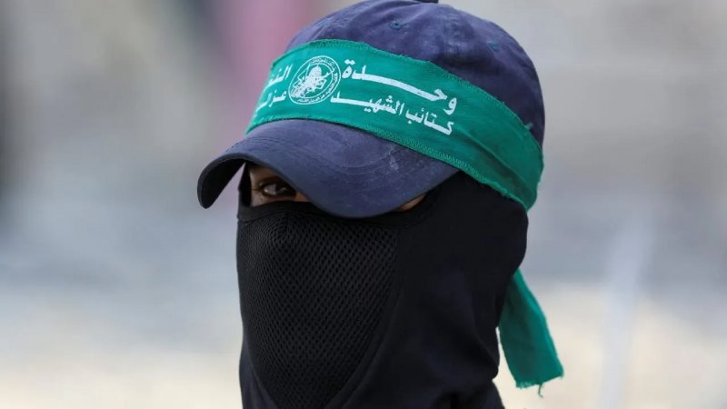 Hamas praises reported shooting of IDF officer in West Bank