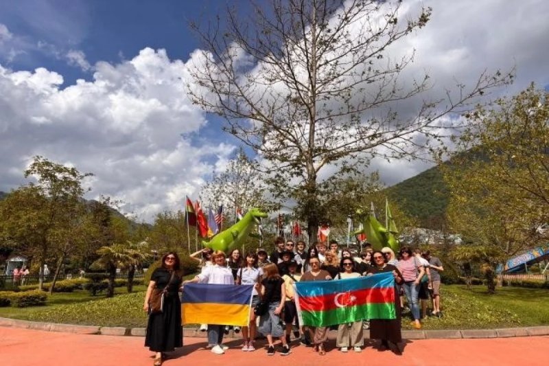 Azerbaijan provides rehabilitation services to Ukrainian children under social program