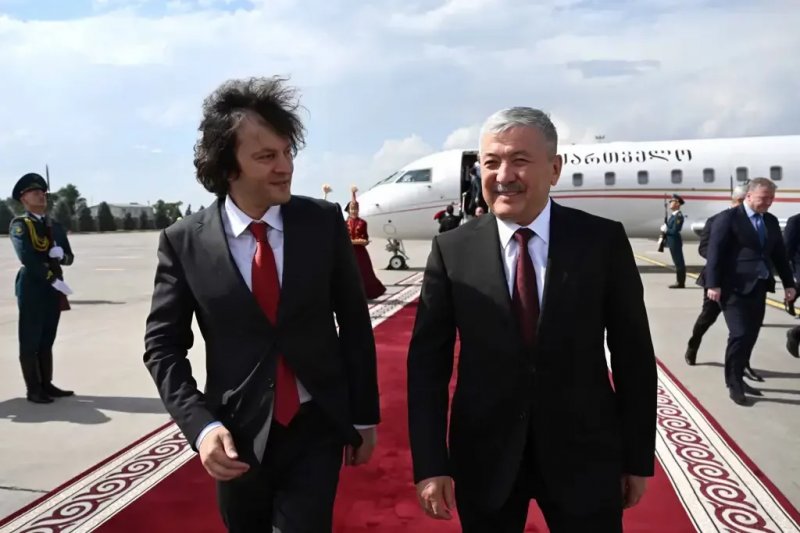Georgian PM visits Kyrgyzstan