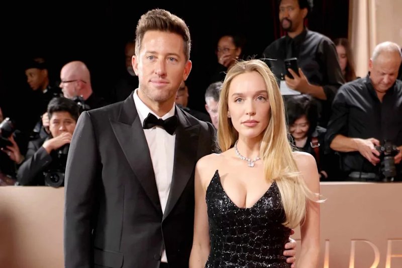 Alex Cooper reveals why she hid pregnancy from husband for days
