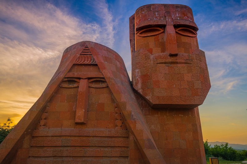  Separatist symbol coming back into fashion in Armenia 