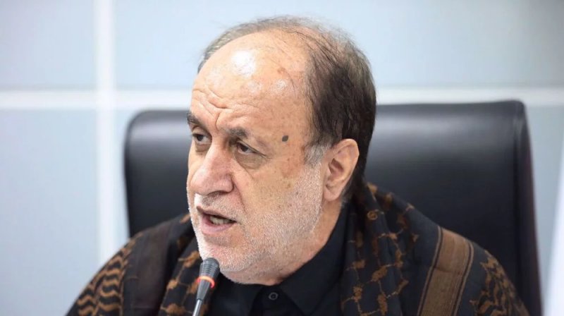 Iran eyes greater use of land routes to bypass US blockade