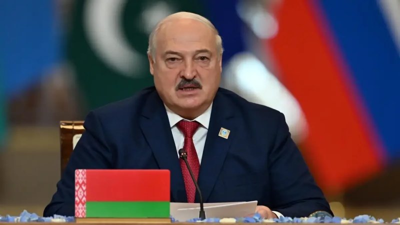 Lukashenko accuses Pashinyan of “lying to his people” over gas transit plans