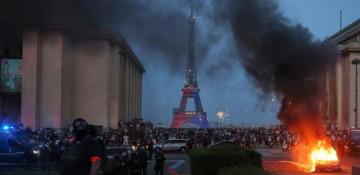 Over 890 arrested in France after violent PSG celebrations