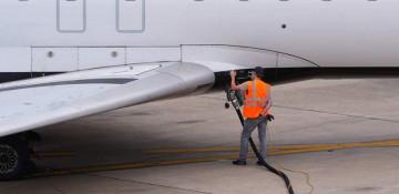 Russia introduces temporary jet fuel export ban