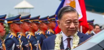 Philippines, Vietnam sign historic defense pact in Manila