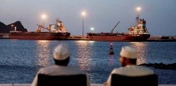 Sailors stressed and exhausted after months trapped by Strait of Hormuz blockade 