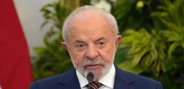 U.S. tariff plan sparks Lula’s criticism of Bolsonaro family