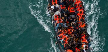 UK, France renew “one in, one out” deal