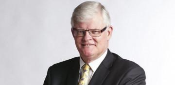 Veteran aviation reporter Geoffrey Thomas dies at 74