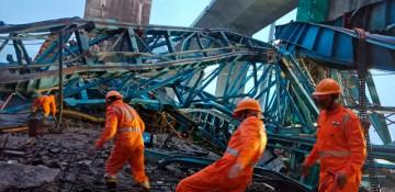3 killed as crane topples at construction site in India 