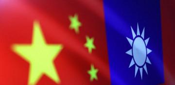 Taiwan, China coast guards in renewed standoff at top of South China Sea 