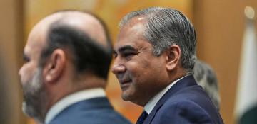 Pakistan’s interior minister heads to Tehran amid tensions