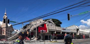 At least 5 dead as 7.8-magnitude earthquake hits southern Philippines -  VIDEO  (World)
