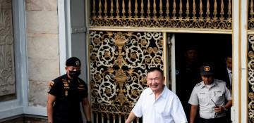 Thailand's ex-PM Thaksin set free after royal pardon (World)