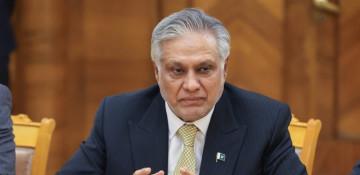Pakistan demands release of 11 seamen held by Somali pirates