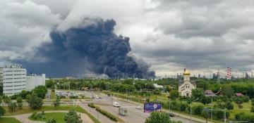  Ukraine strikes Moscow oil refinery, exposing Russia’s energy vulnerability  