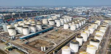 Oil prices steady after weekly drop amid Middle East ceasefire uncertainty