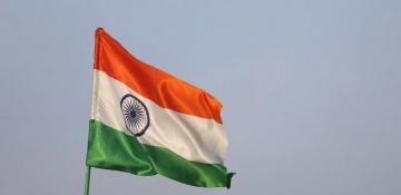 India calls on nationals to leave Iran 