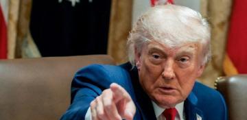  U.S. will hit Iran 'very hard tonight', Trump says 